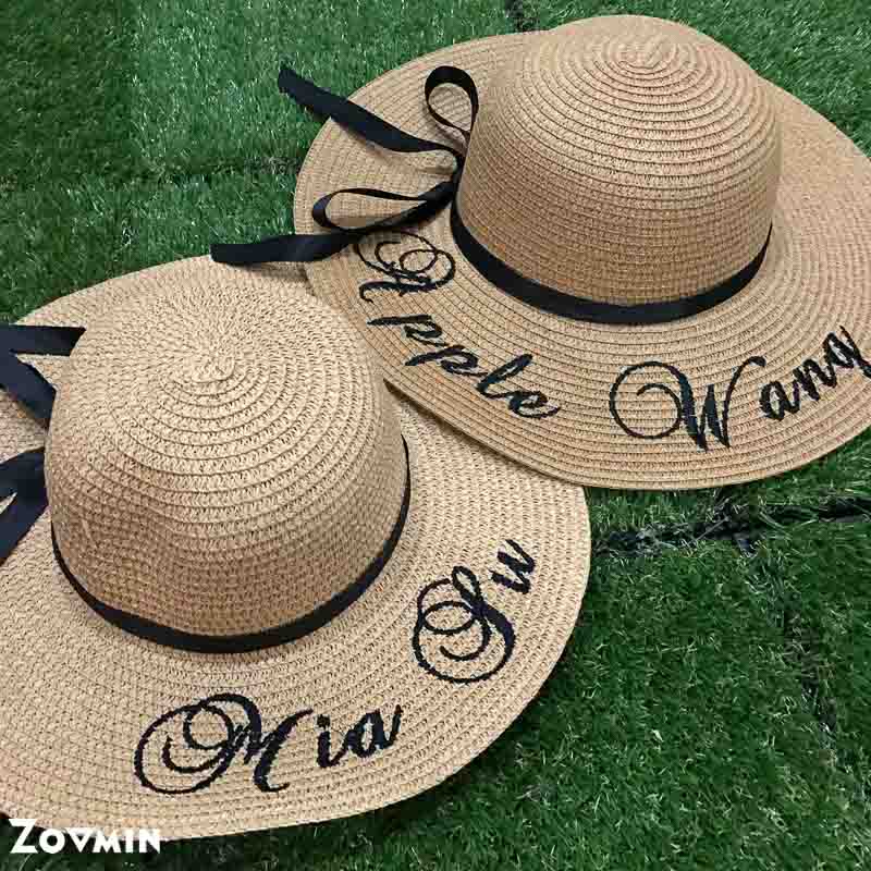 卡其色的親子草帽